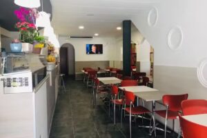PIZZERIA Y PARQUE INFANTIL &laquo;BOOMERANG&raquo;