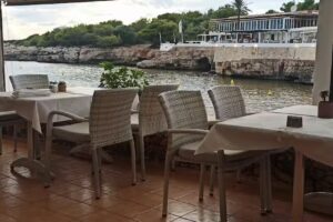 Platja de Cala Blanca