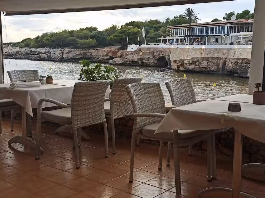 Platja de Cala Blanca