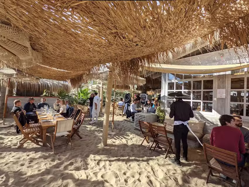 Playa Padre: Beach club & restaurant
