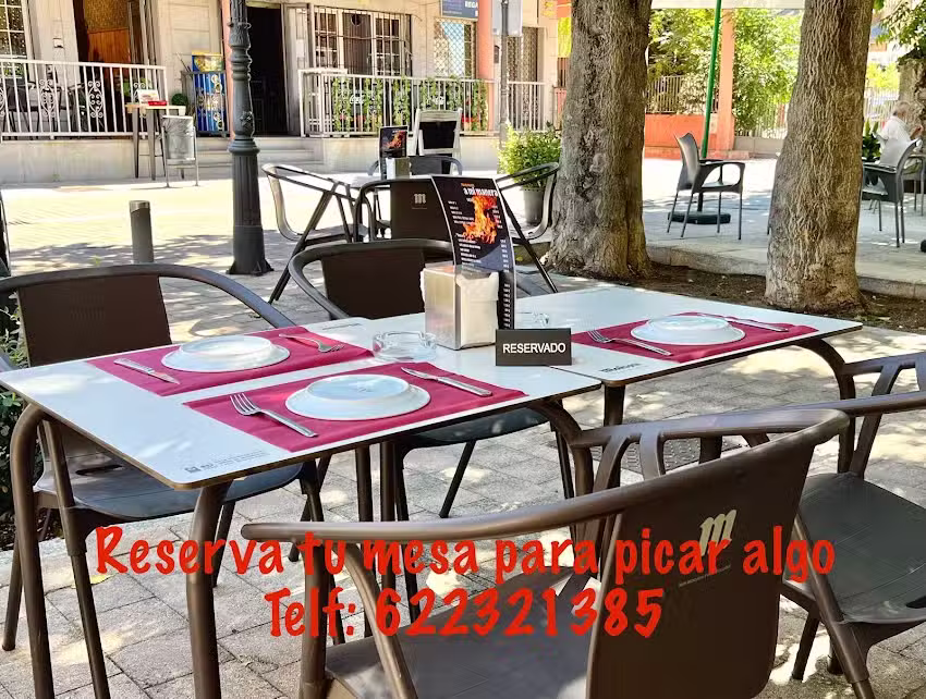POLLOS ASADOS y comida para llevar &laquo;A MI MANERA&raquo;