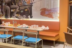 Popeyes Famous Lousiana Chicken