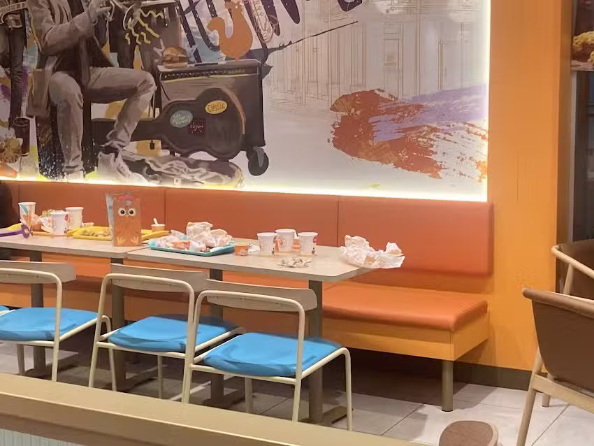 Popeyes Famous Lousiana Chicken