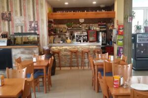 Port d&rsquo;Esclany&agrave; Centro Polivalente de Esclany&agrave;