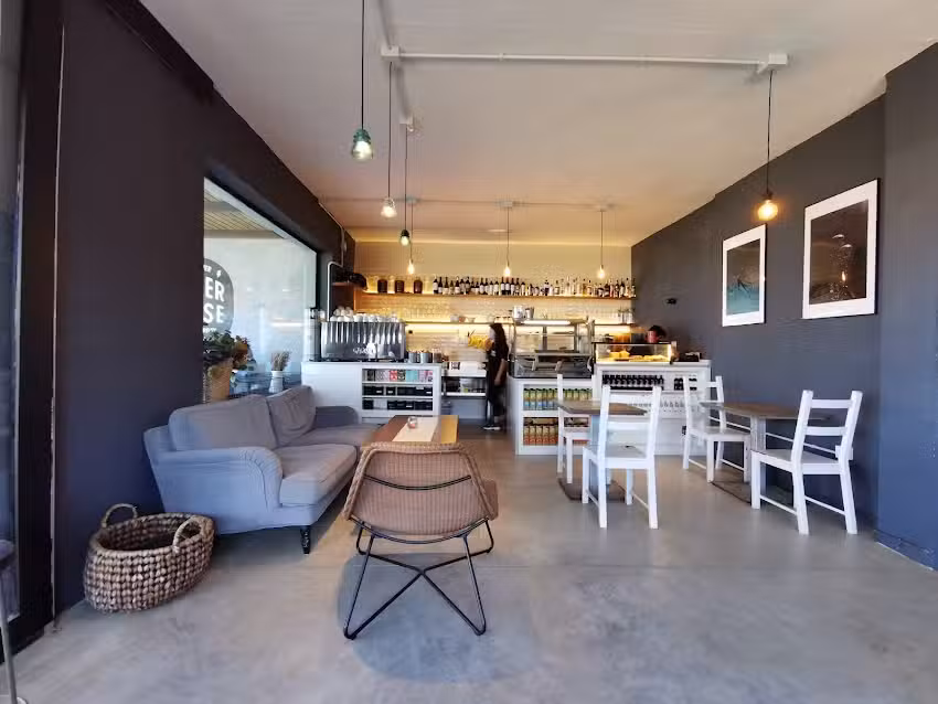 Power House Caf&eacute;