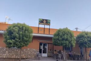 Pub-pizzer&iacute;a D2