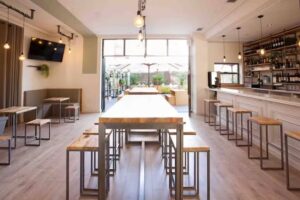 Pub restaurante EL PATIO TAPAS Y COPAS