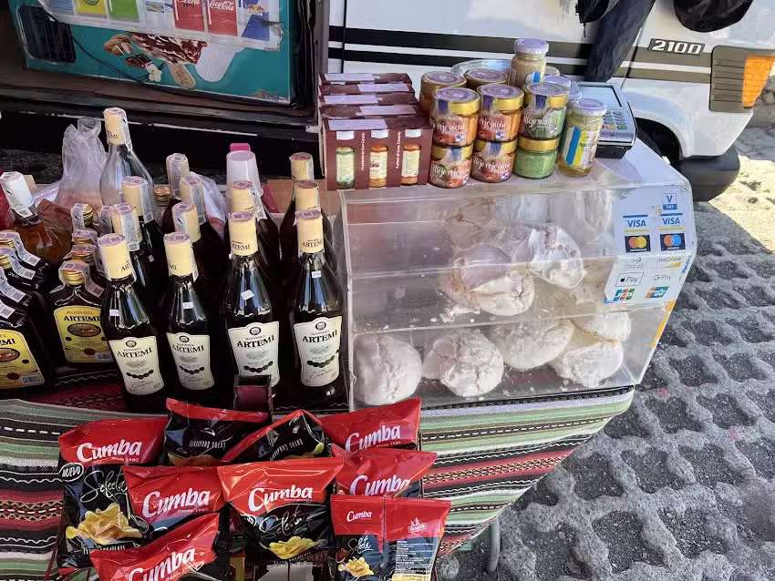 Puesto ambulante de comida y bebidas