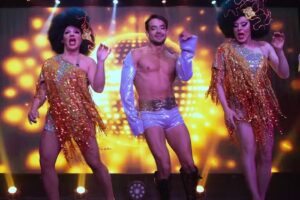 Queenz Cabaret Restaurant