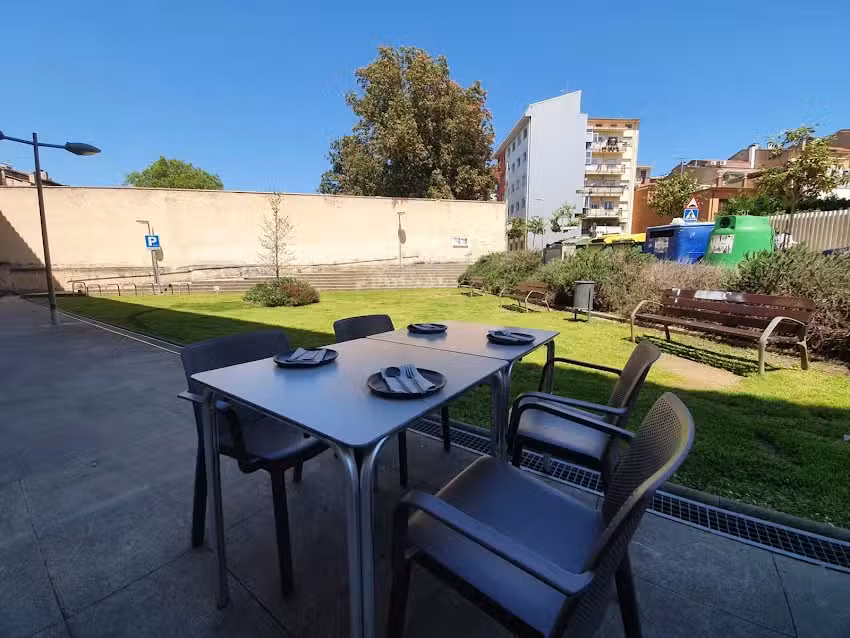 Quina Barra (Grup Quinze Ous)