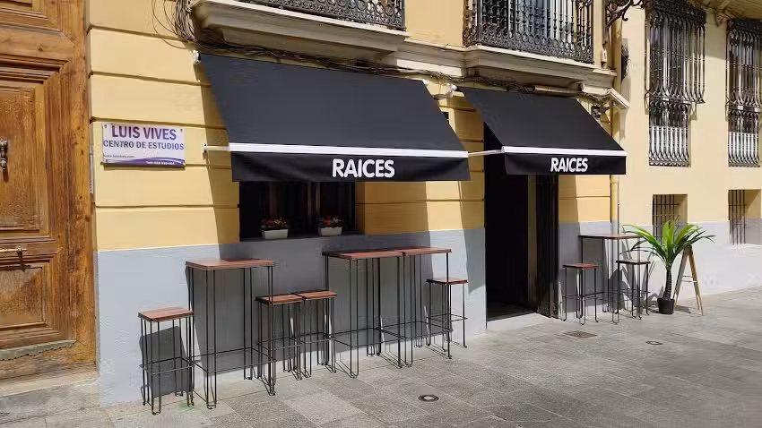 Raices (NO RESERVATIONS)