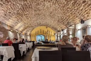 Restaurant Abat Cisneros