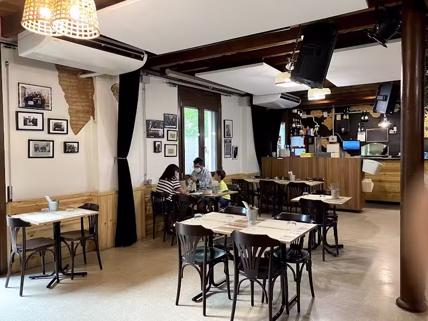 Restaurant Caf&egrave; del Centre