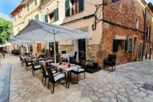 Restaurant Caf&eacute; Med