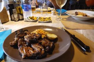 Restaurant &middot; Cafeteria El Forn