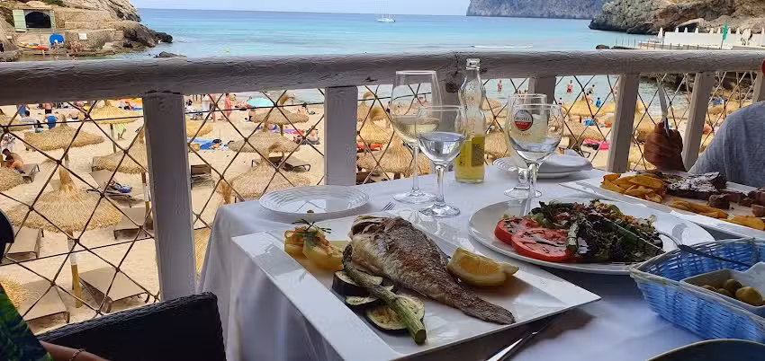 Restaurant Cala Barques