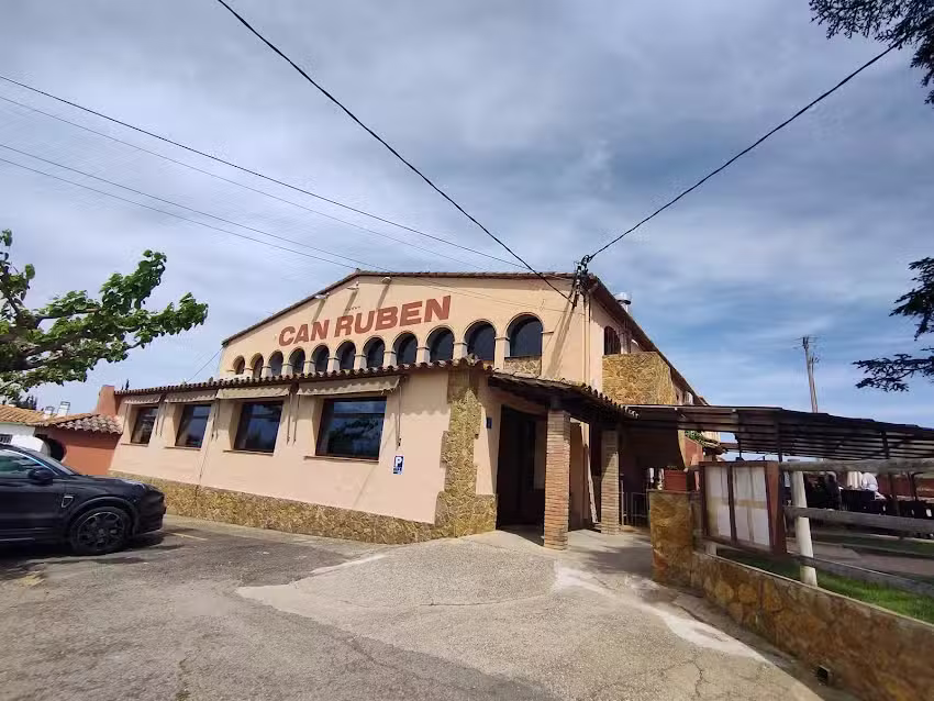 Restaurant Can Rub&eacute;n