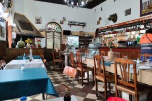 Restaurant de Vallivana EL ASADOR DE I&Ntilde;AKI
