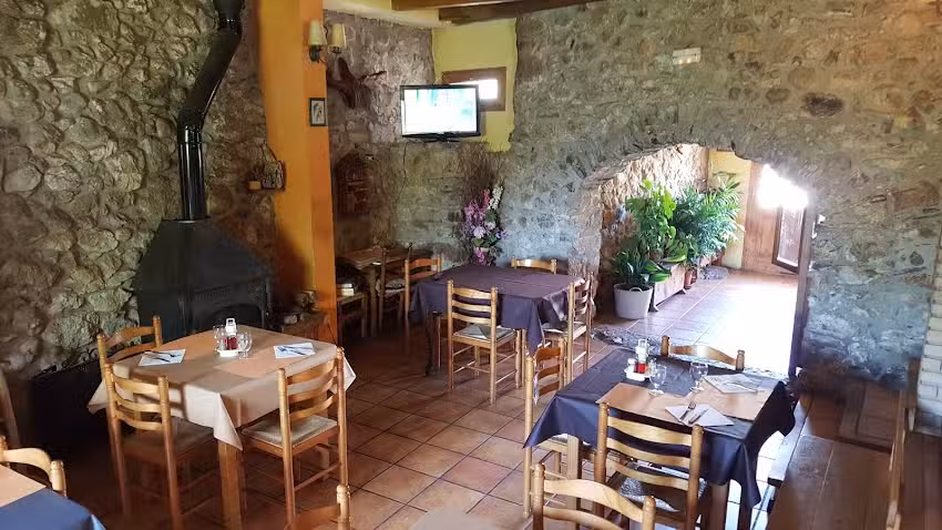 Restaurant &laquo;El Cruse&raquo; de Cal Xisquet.