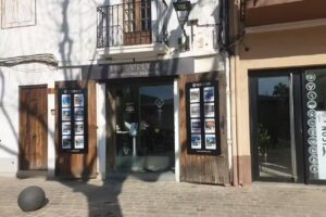 Restaurant La Pla&ccedil;a d&rsquo;Alella