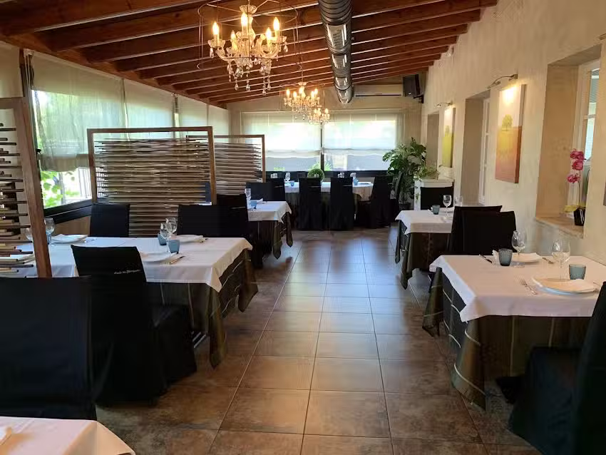 Restaurant Masia les Garrigues