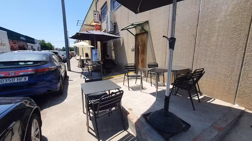 RESTAURANT MERCADERIES