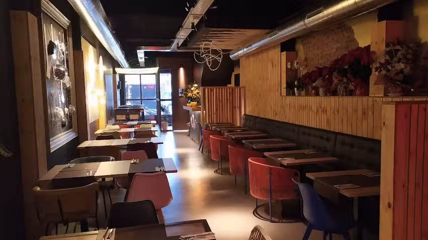 RESTAURANT OMPLEPANXES