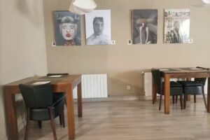 restaurant paisatges y no esta cerrado