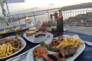 Restaurant Sol y Sombra