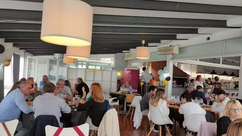 Restaurant Tennis Cabrils