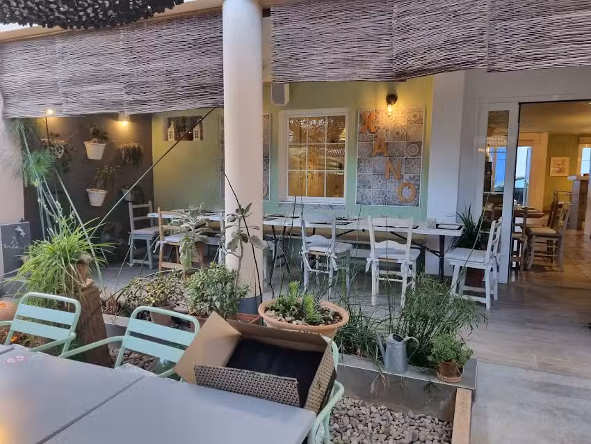 Restaurant Xino Xano