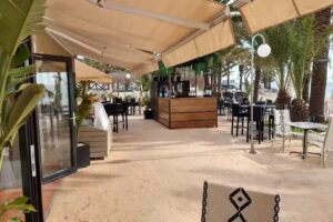 Restaurante 1975: Escuela de Pieter