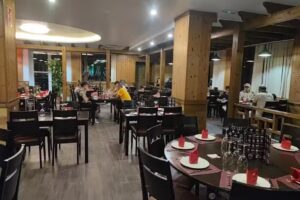 Restaurante 6 Palmeras Buffet Libre a la Carta