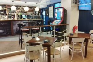 Restaurante A 30 nudos