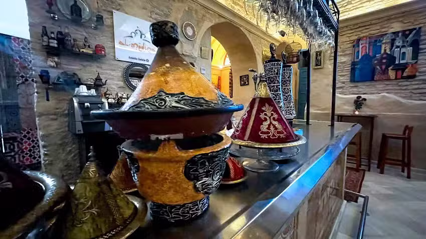 Restaurante Al Medina &ndash; Cocina Marroqu&iacute; y Halal en Sevilla Centro