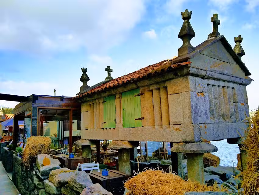 Restaurante Alvari&ntilde;as