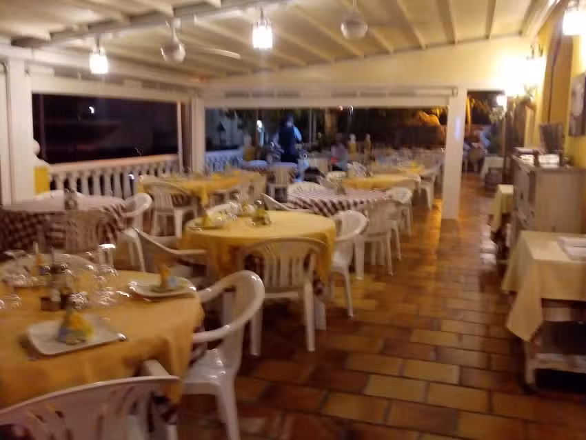 Restaurante Apartamentos Dora