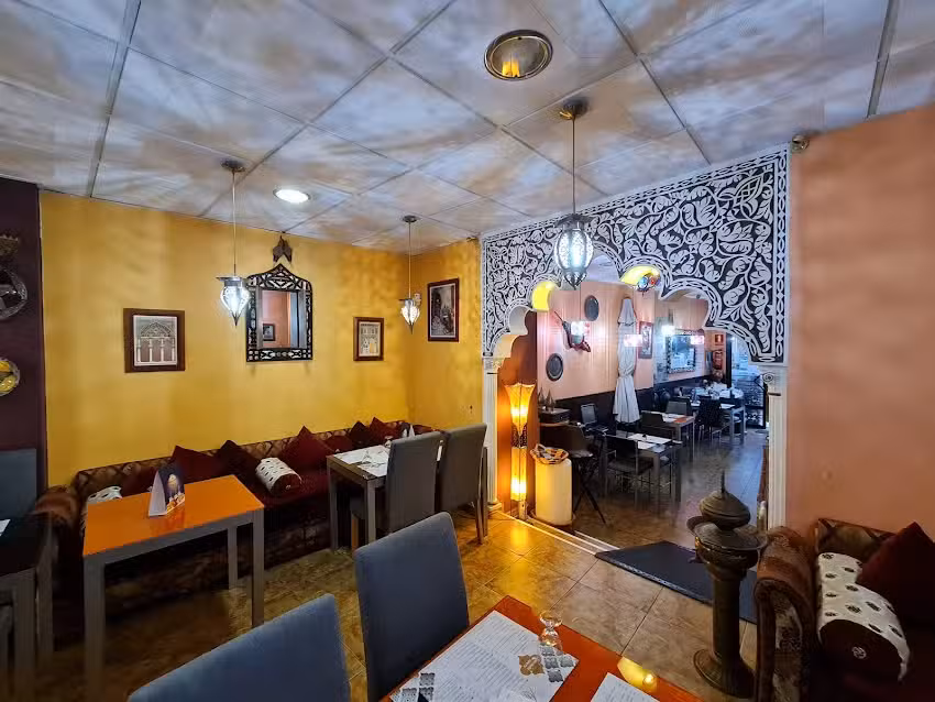 Restaurante &Aacute;rabe Halal Aljuzama