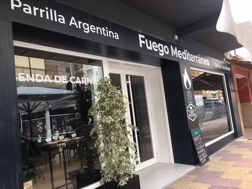 Restaurante Argentino Fuego Mediterr&aacute;neo