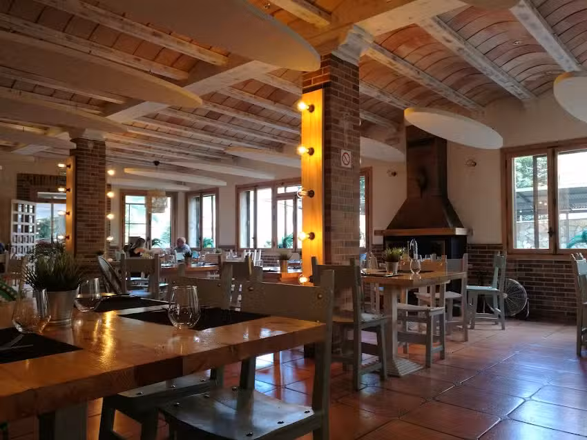 Restaurante Asador La Vi&ntilde;a