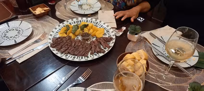 Restaurante Avenida 20