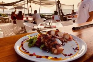 Restaurante Bah&iacute;a Beach