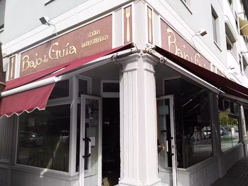 Restaurante Bajo de Gu&iacute;a