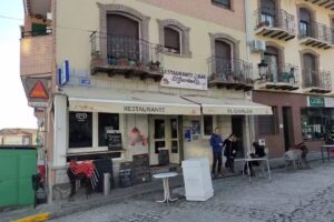 RESTAURANTE BAR El Gavil&aacute;n.