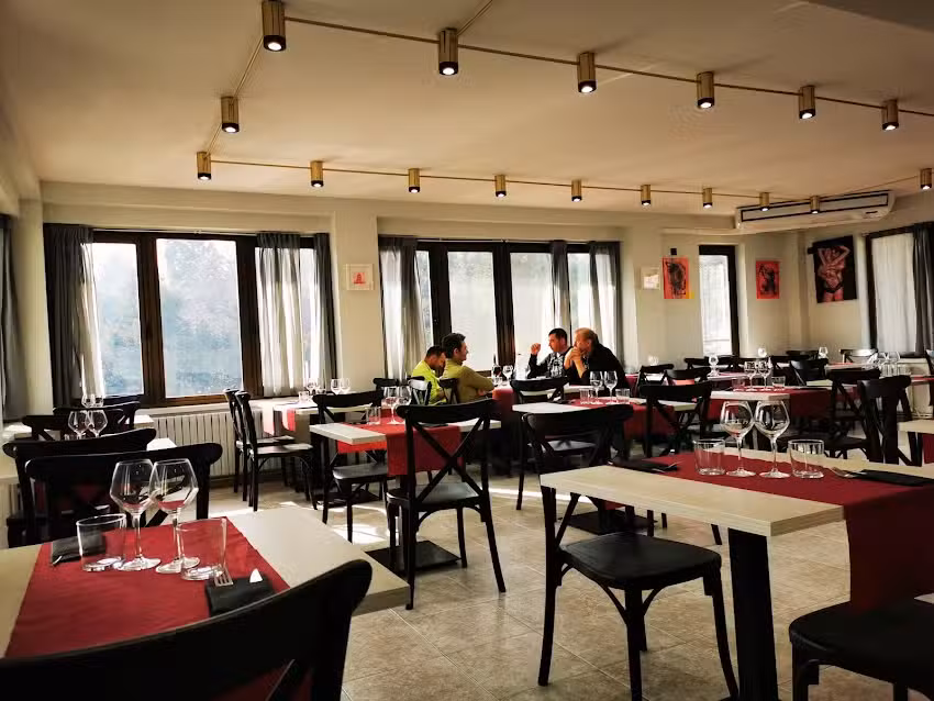 Restaurante Bar Elovelys