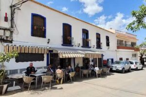 Restaurante bar Fuente Parrilla y pension la fuente