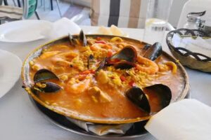 Restaurante Bar La Fuente casa Manolo (SINDY)