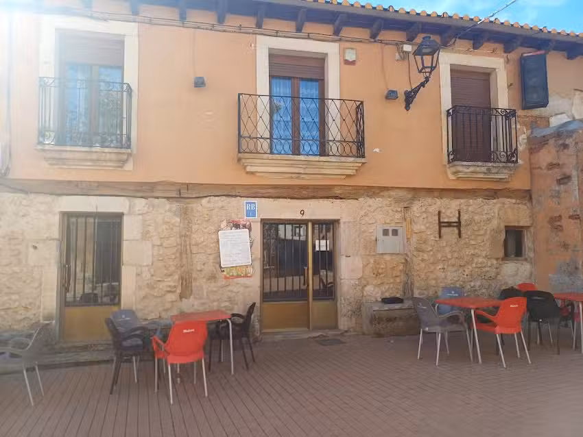Restaurante -Bar &laquo;LA VILLA CASTELLANA&raquo;