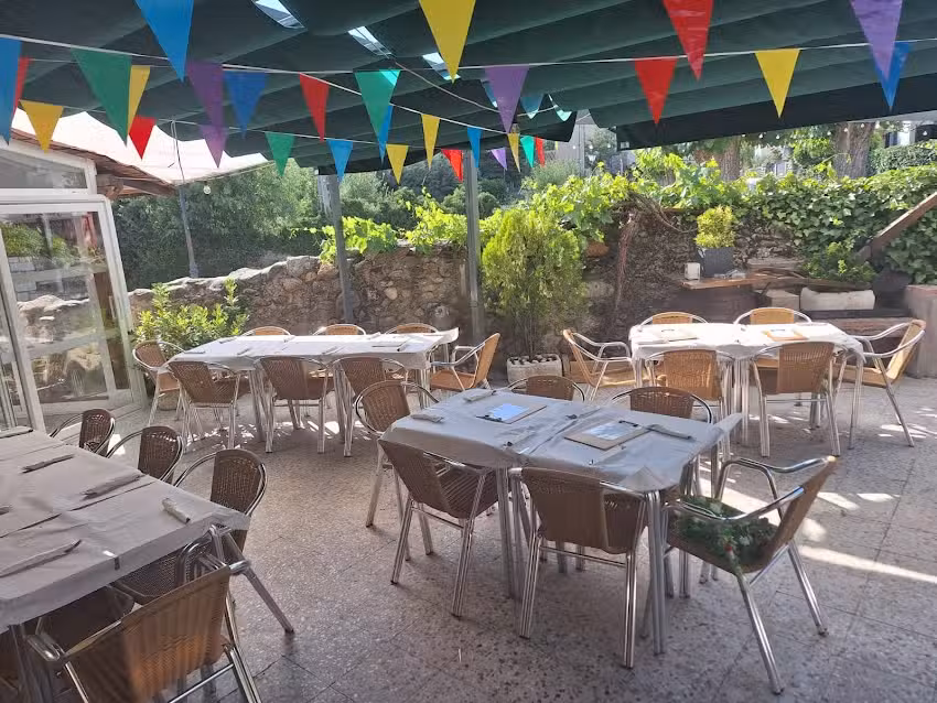 Restaurante &ndash; Bar Terraza Nevero Paz