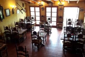 Restaurante &laquo;Bodeg&oacute;n de Mallacan&raquo;